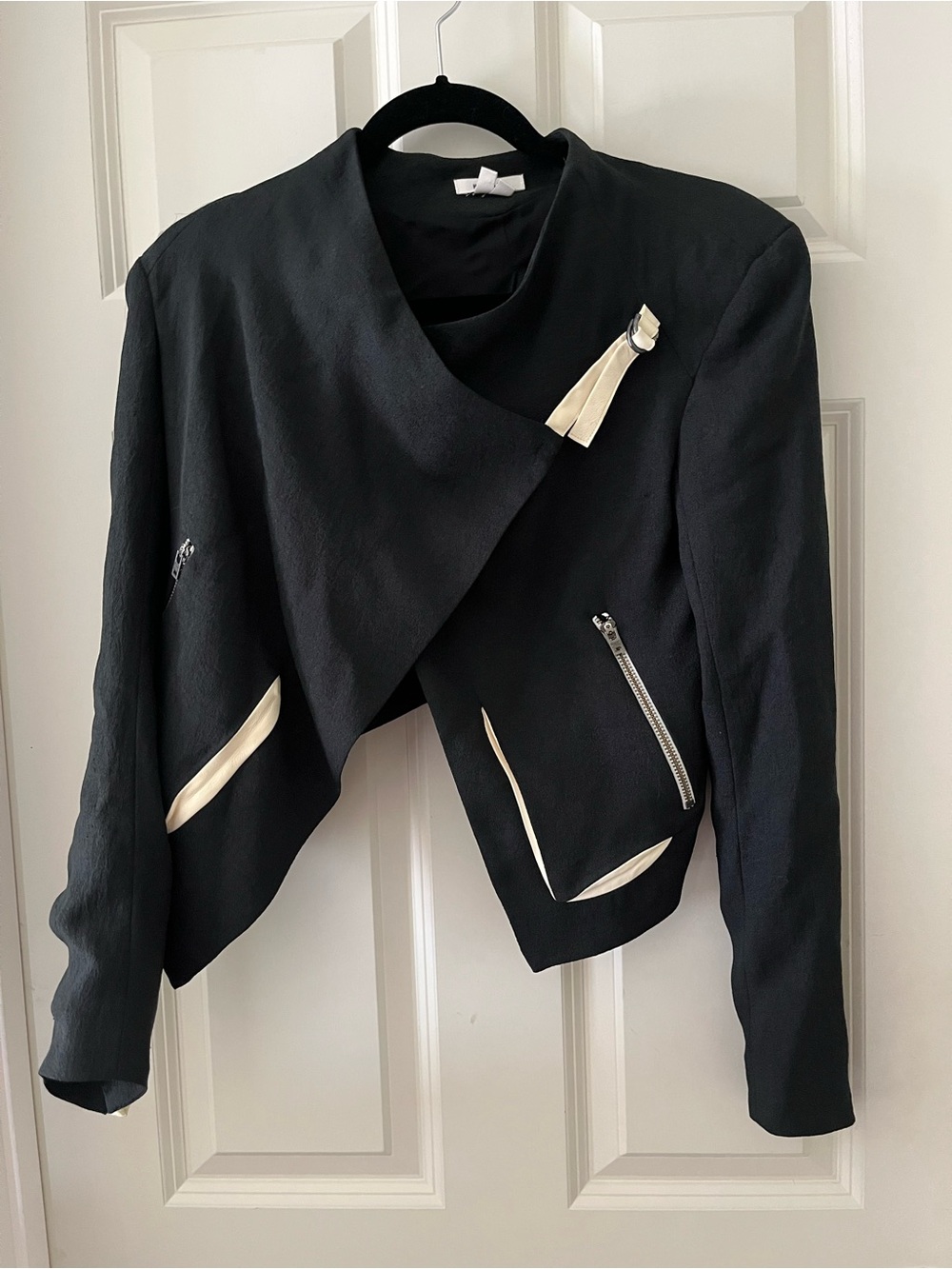 Helmut Lang Sugar Cropped Jacket black crepe body white leather details silk 4